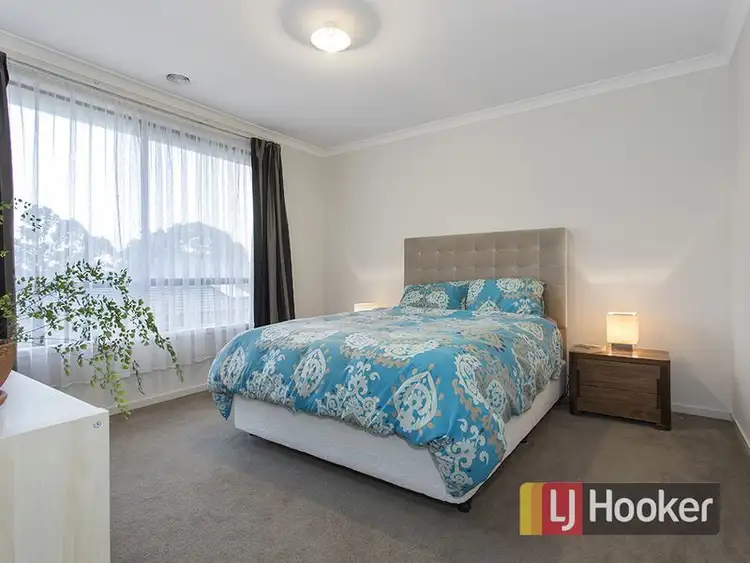 Seventh view of Homely house listing, 21 Cranbrook Circuit, Officer VIC 3809