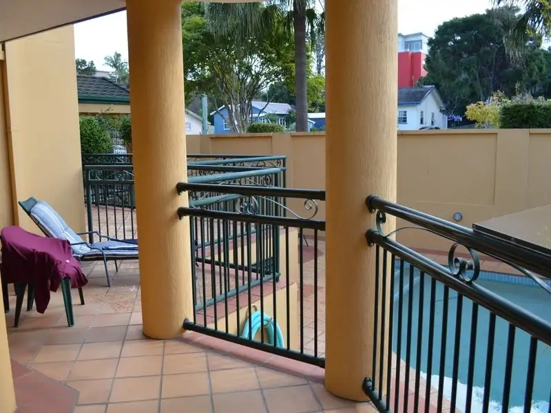 Main view of Homely unit listing, 2/10-12 Spendelove Avenue, Southport QLD 4215