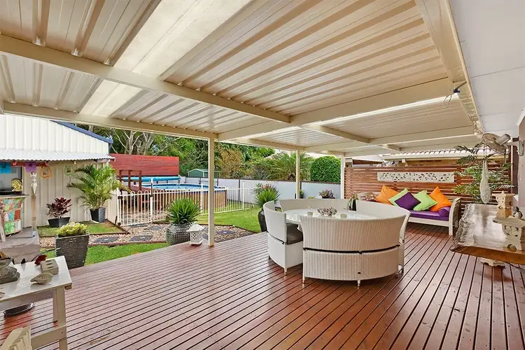 529 The Entrance Road, Bateau Bay NSW 2261