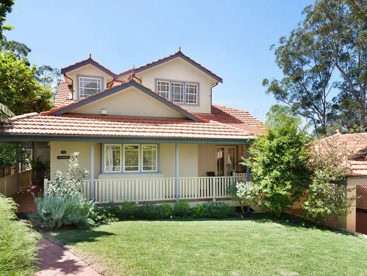 3 Highlands Avenue, Gordon NSW 2072