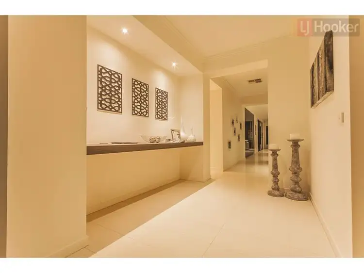 Fifth view of Homely house listing, 15 Cavalier Dr, Craigieburn VIC 3064