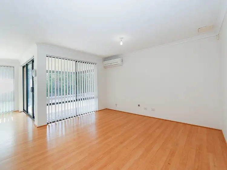 Seventh view of Homely house listing, 46 Excalibur Chase, Wattle Grove WA 6107