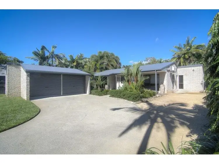 30 Limpet Avenue, Port Douglas QLD 4877