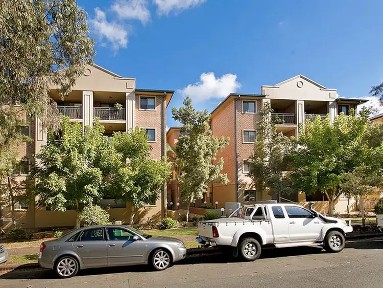 Main view of Homely unit listing, 29/6-14 Park Street, Sutherland NSW 2232