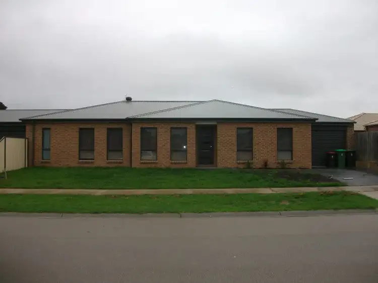 Main view of Homely unit listing, 2 Georgia Court, Bairnsdale VIC 3875