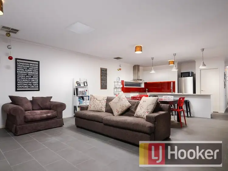Fifth view of Homely house listing, 10 Jefferson Avenue, Cranbourne North VIC 3977