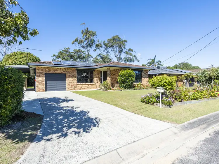 Second view of Homely house listing, 4 Gundaroo Crescent, Iluka NSW 2466
