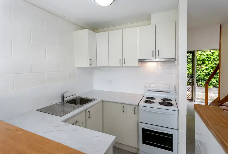 Sixth view of Homely villa listing, 2/12A Lynton Avenue, South Hobart TAS 7004