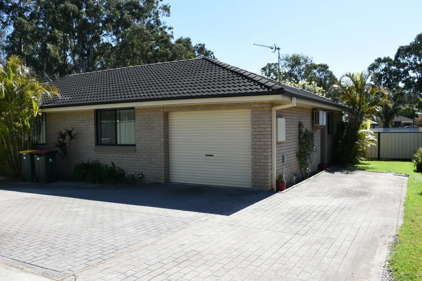Main view of Homely unit listing, 2/171 Benjamin Lee Drive, Raymond Terrace NSW 2324