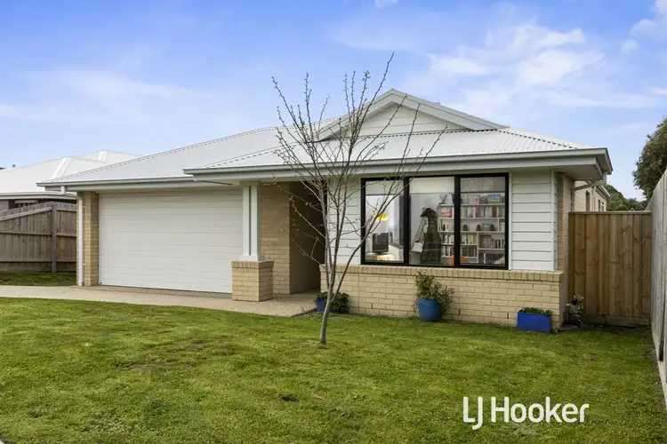 17 Headland Way, Inverloch VIC 3996