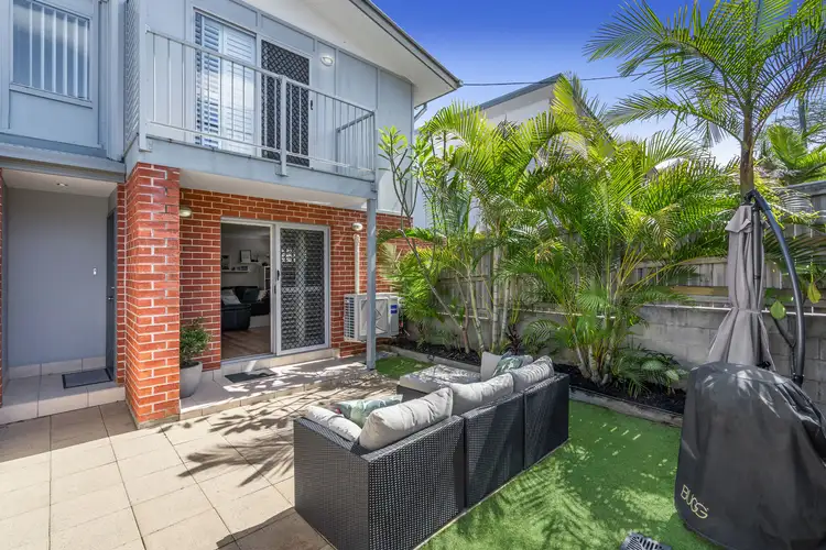 Main view of Homely townhouse listing, 2/12 Grenfell Street, Mount Gravatt East QLD 4122