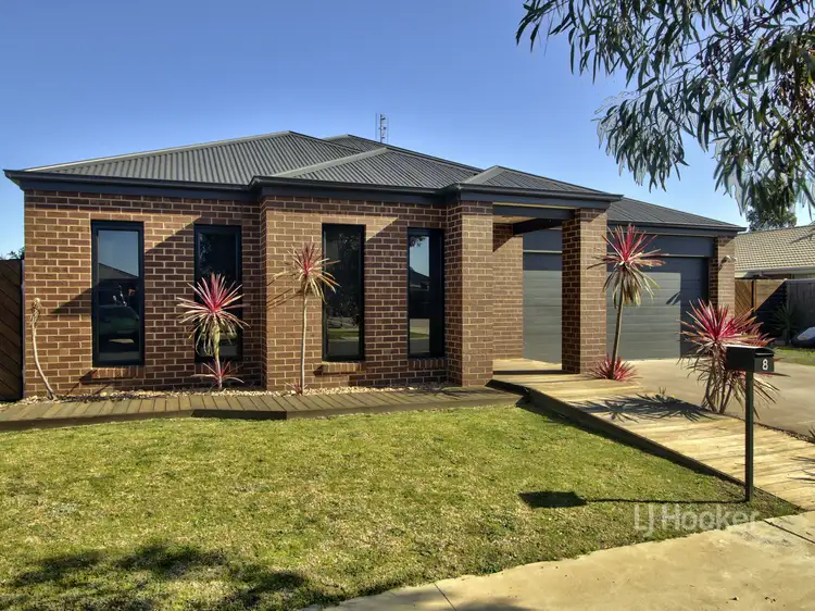 Main view of Homely house listing, 8 Cormorant Close, Bairnsdale VIC 3875