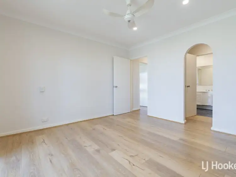 Seventh view of Homely house listing, 16 Banksia Circle, Thornlie WA 6108