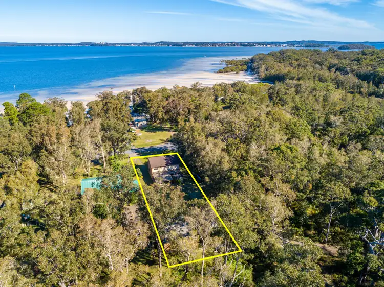 13 Cambage Street, Pindimar NSW 2324