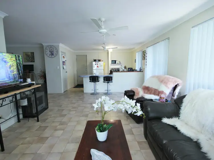 Third view of Homely house listing, 6 Bilya Gardens, Leda WA 6170