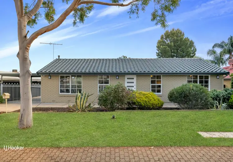 15 Christine Ave, Hillbank SA 5112