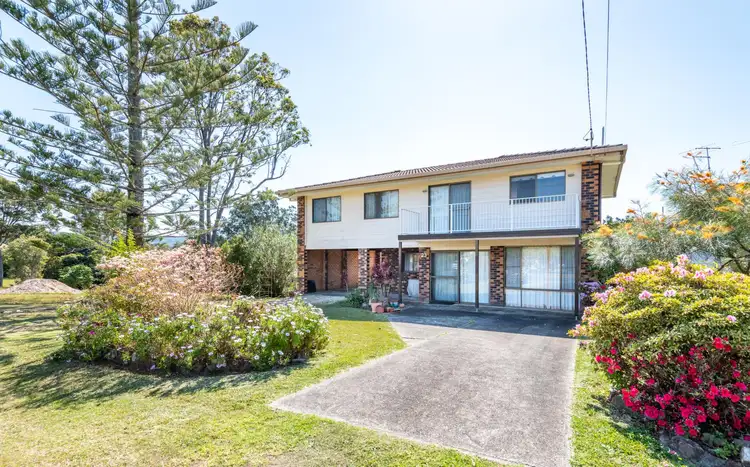 23 Sunset Avenue, Woolgoolga NSW 2456