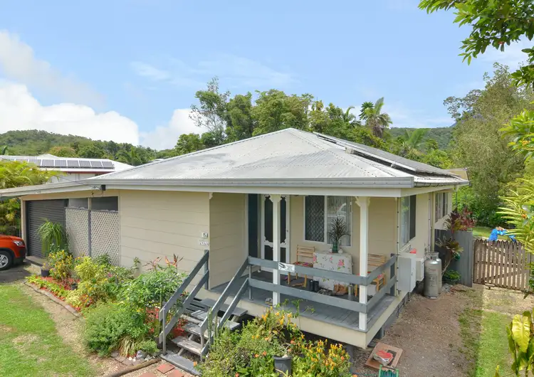 15 Wattle Street, Mossman QLD 4873