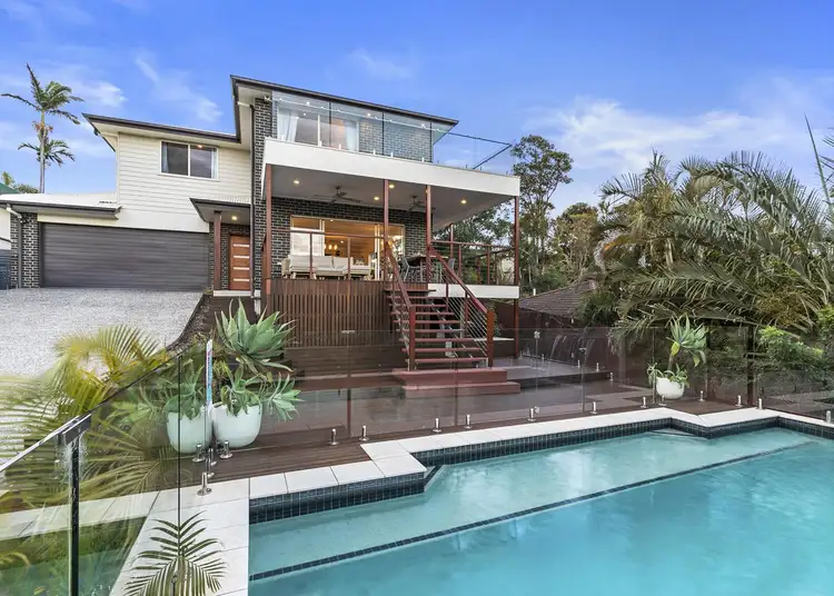 18 Dodwell Street, Holland Park West QLD 4121