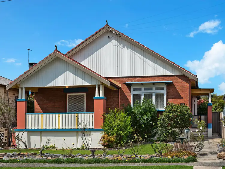 121 Grinsell Street, Kotara NSW 2289
