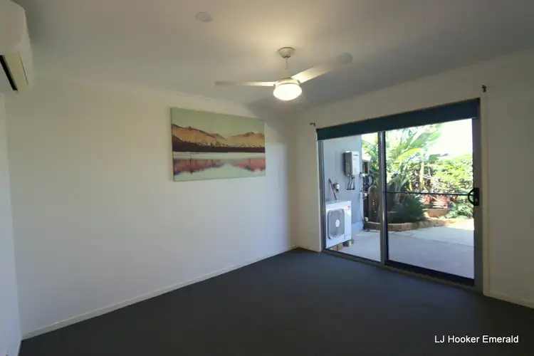 Seventh view of Homely unit listing, Unit 14/8 Hillcrest Street, Emerald QLD 4720