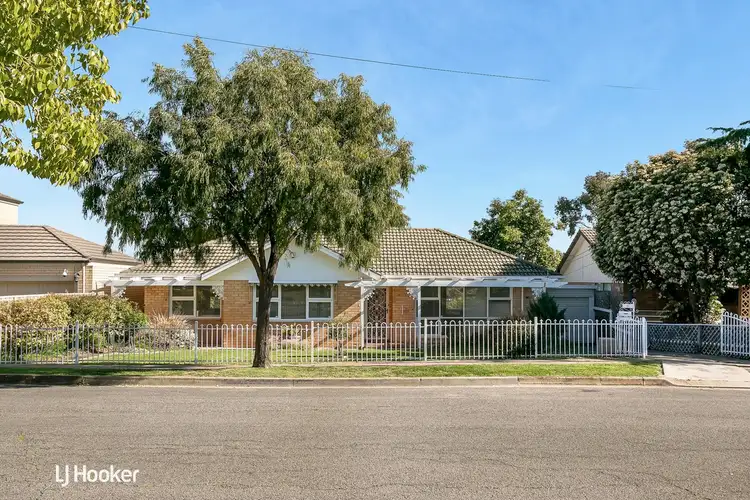 2 Lochiel Avenue, Campbelltown SA 5074