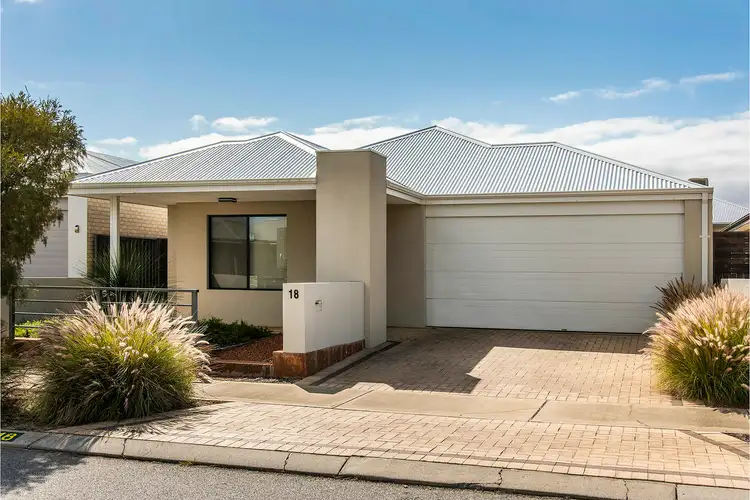18 Casitas Street, Champion Lakes WA 6111