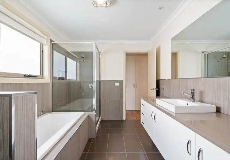 Fifth view of Homely unit listing, Unit 2/11 McCall Terrace, Stony Rise TAS 7310
