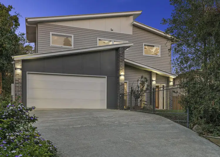 12 Esmonde Place, Coorparoo QLD 4151