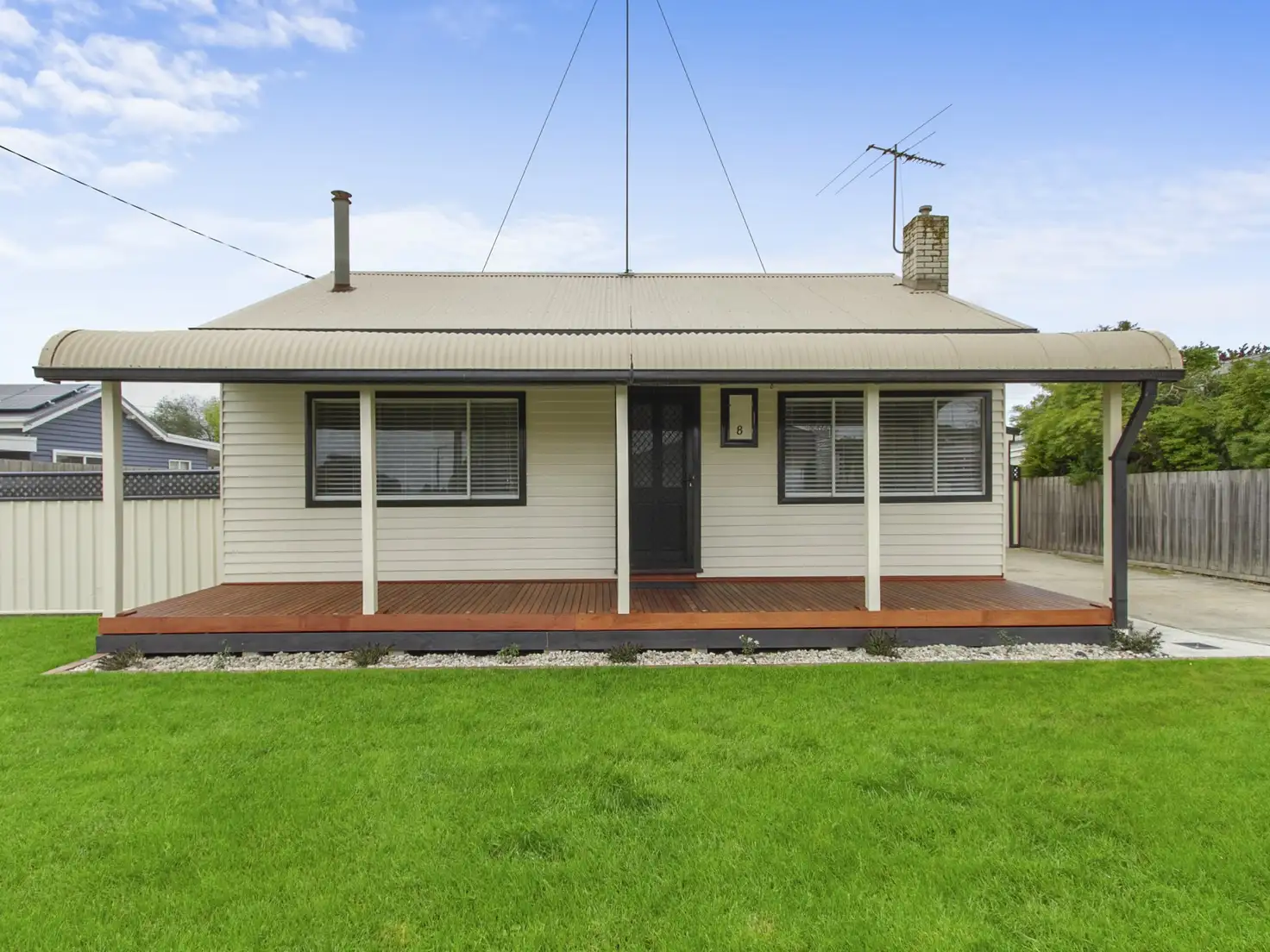 Main view of Homely house listing, 8 Doyne Crescent, Traralgon VIC 3844