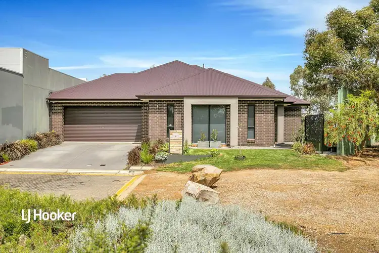 6 Bond Place, Mawson Lakes SA 5095
