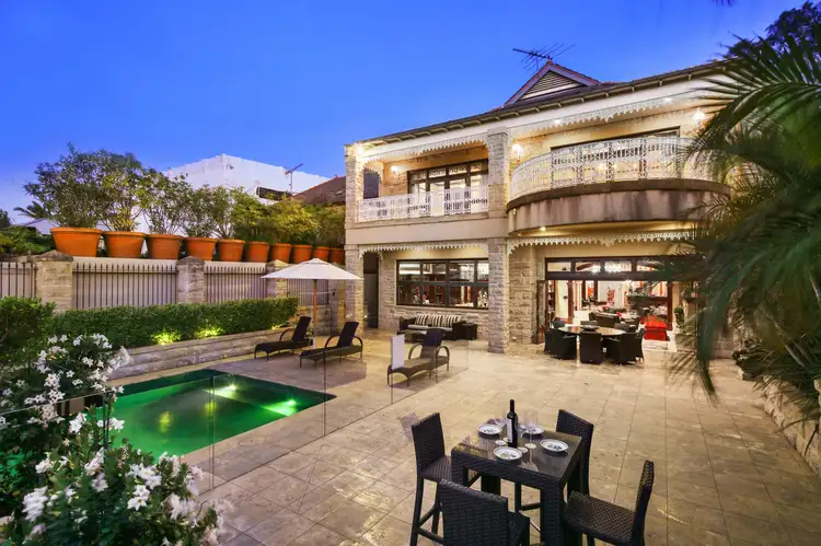 18 Martin Road, Centennial Park NSW 2021