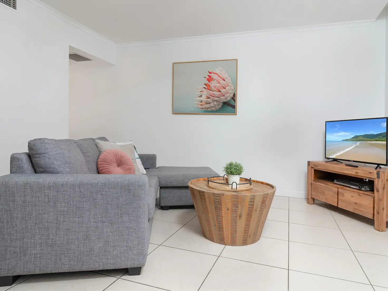 Main view of Homely unit listing, 8/7-9 Port Douglas Road, Port Douglas QLD 4877