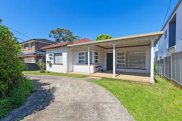 75 Edna Avenue, Merrylands West NSW 2160