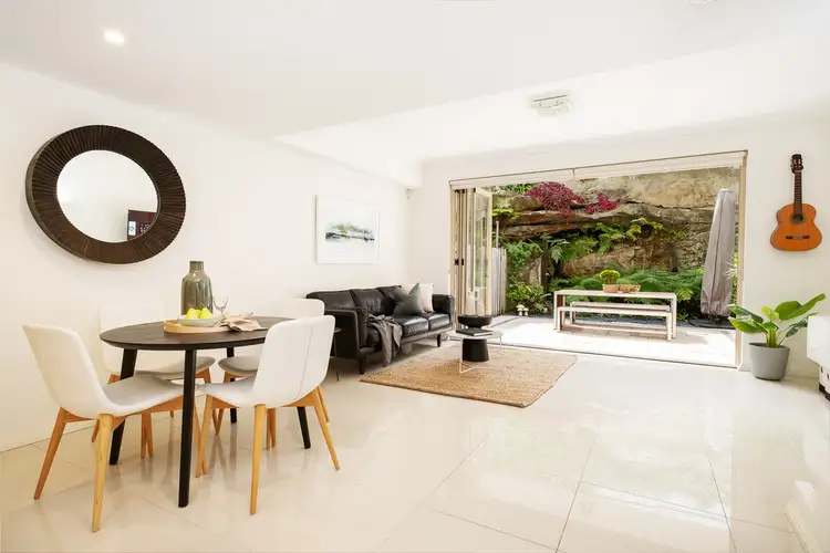 9/23B-27 Pine Avenue, Brookvale NSW 2100