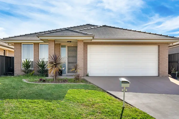 22 Sellers Avenue, Rutherford NSW 2320