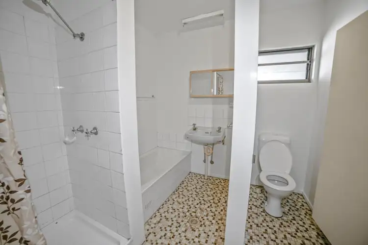 Fourth view of Homely house listing, 4 Coronet Crescent, Anula NT 812