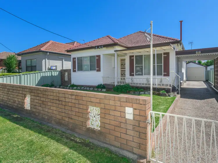 12 Freeman Street, New Lambton NSW 2305