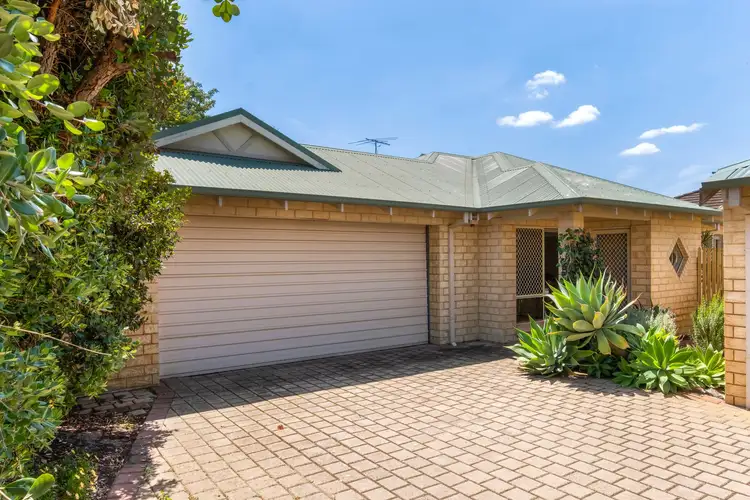 Unit 2/60 Griffin Crescent, Manning WA 6152