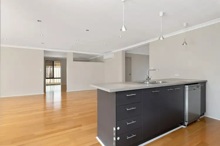 Seventh view of Homely house listing, 34 Frankenia Turn, Success WA 6164