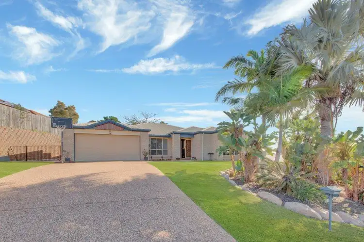 8 Sandringham Close, Telina QLD 4680