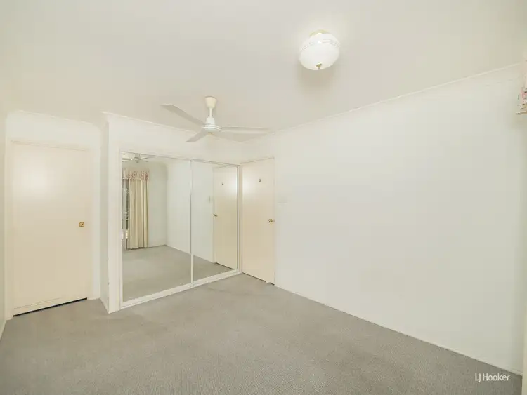 Sixth view of Homely unit listing, 17/100 Victoria Place, Berserker QLD 4701