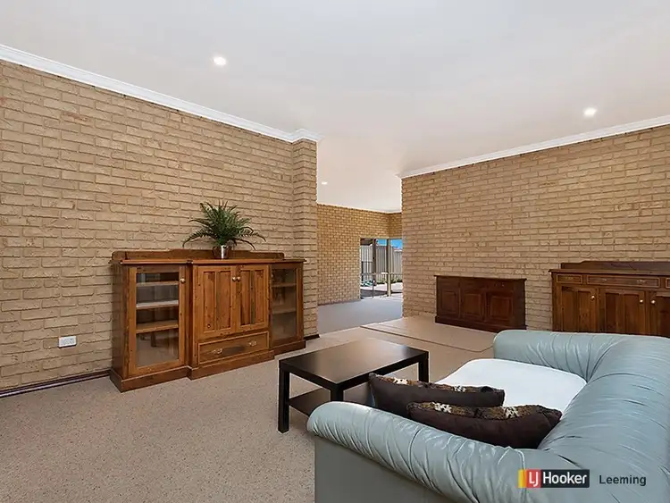 Seventh view of Homely house listing, 9 Thrum Close, Leeming WA 6149