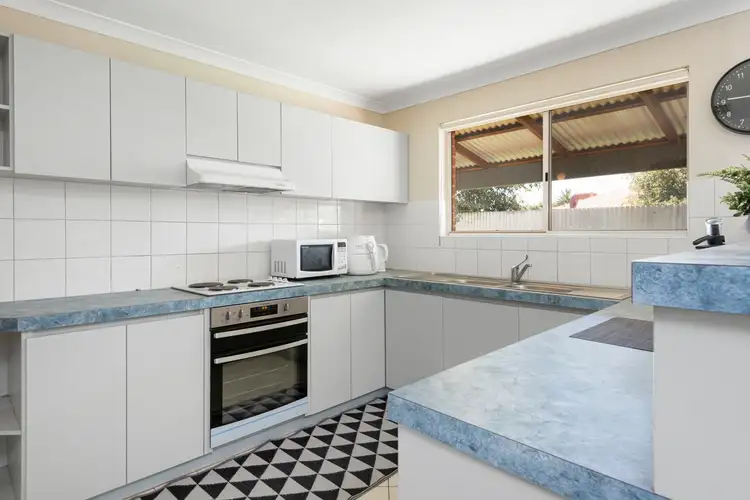 Sixth view of Homely unit listing, Floor 18/5 GREAT EASTERN HIGHWAY, Somerville WA 6430