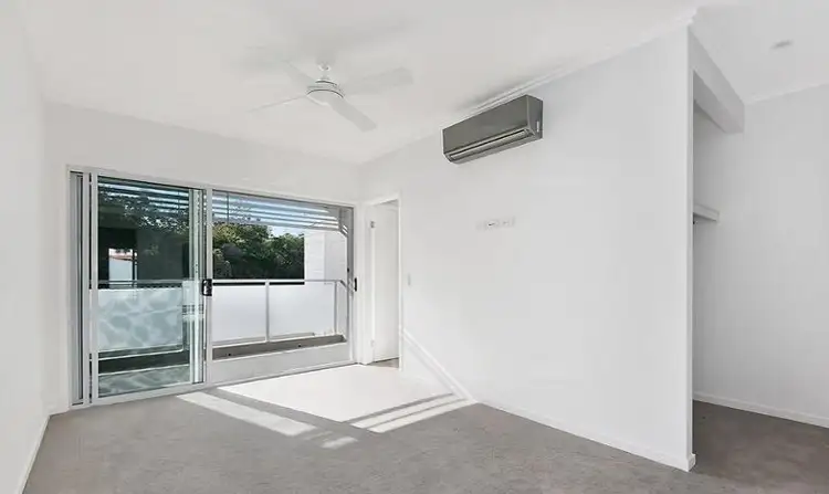 Fifth view of Homely semi-detached listing, 57 Manhattan Avenue, Robina QLD 4226