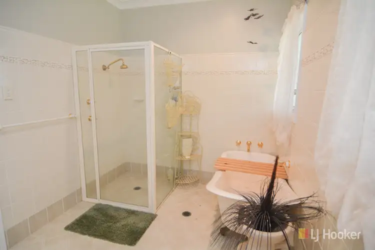 Fourth view of Homely rural property listing, 60 Daintree Close, South Bowenfels NSW 2790