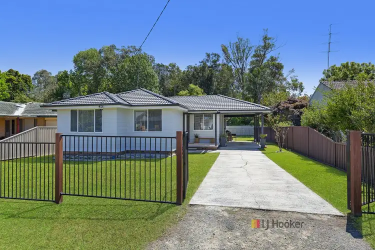 Main view of Homely house listing, 7 Charmhaven Avenue, Charmhaven NSW 2263