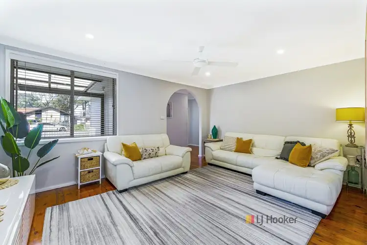 Fourth view of Homely house listing, 7 Charmhaven Avenue, Charmhaven NSW 2263