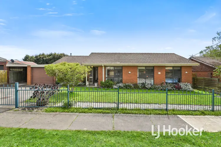 Main view of Homely unit listing, 1/19 Stuart Avenue, Hampton Park VIC 3976