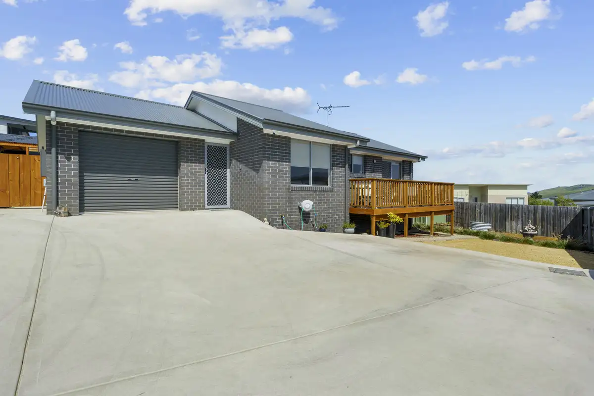 Main view of Homely unit listing, 2/25 Mariah Crescent, Oakdowns TAS 7019
